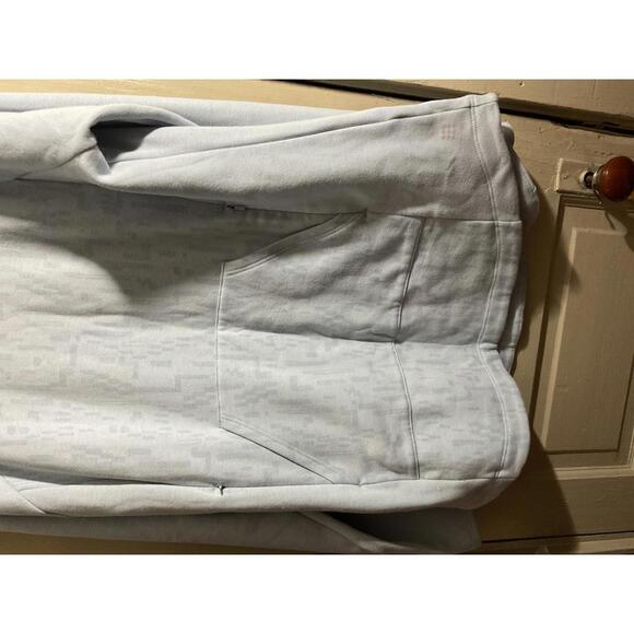 Title Nine Women's XL Light Blue Pullover Sweatshirt Hoodie XL - Picture 7 of 14